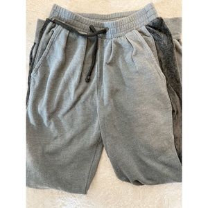 Treasure & Bond Gray Joggers